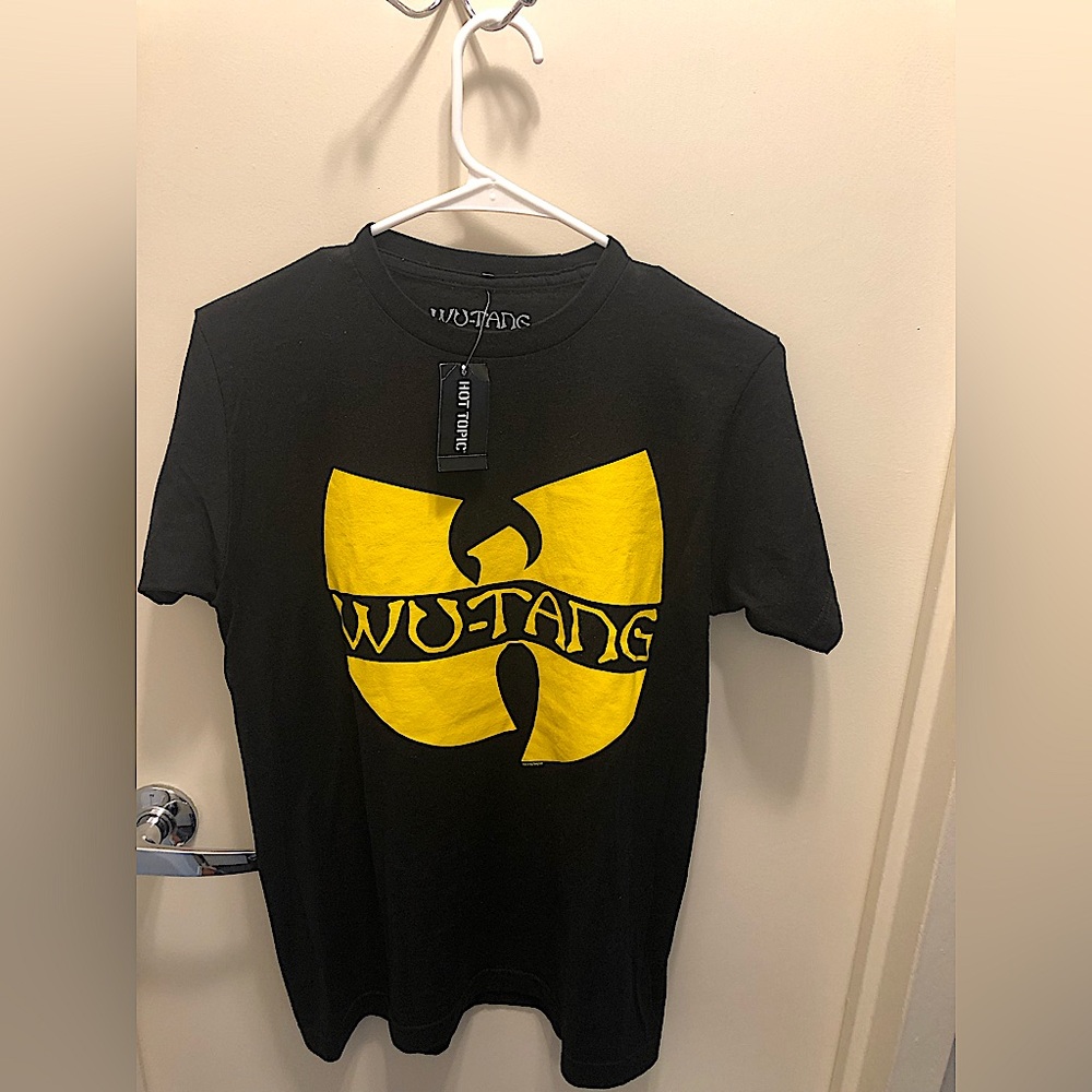 NWT Hot Topic Size Small Black Wu Tang Shirt